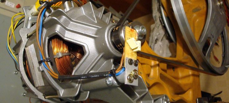 Стиральная машина зависает на стирке